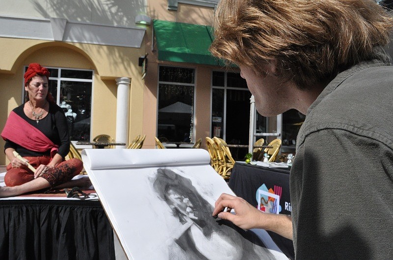 Ringling College of Art and Design student Matt Decker sketched model Gloria Bocchetti.