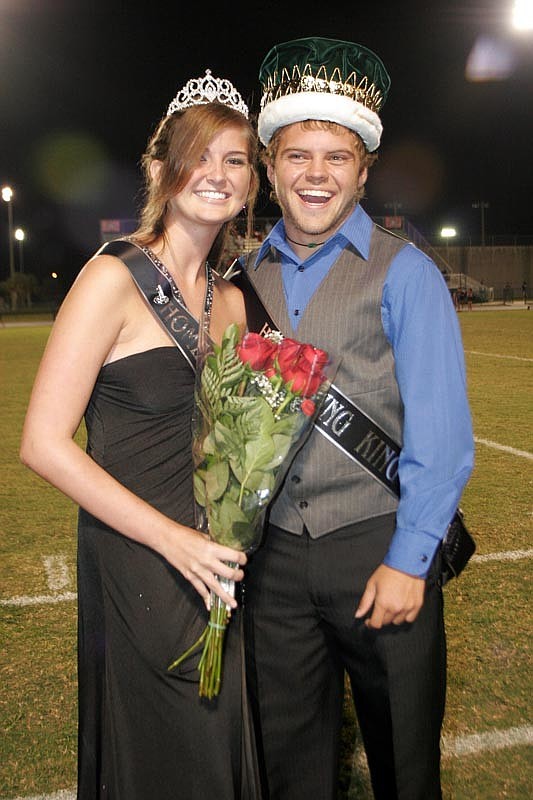 Seniors Garrett Hardy and Alyssa Bloemsma were crowned this year's Homecoming King and Queen.