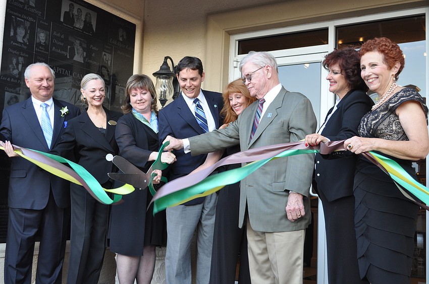 Troy Myers, Jean Weidner, Pamela Day, Mayor Kelly Kirschner. Susan Blais, Bob Johnson, Carole Samuels and Caroline Zumbano