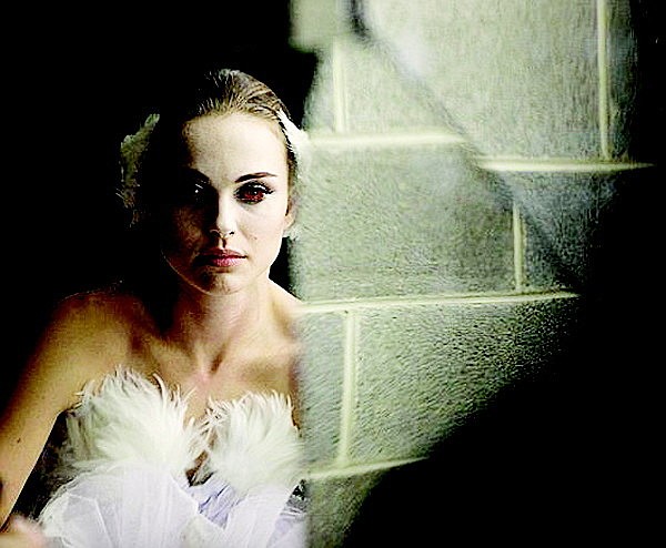 Natalie Portman stars in "Black Swan."