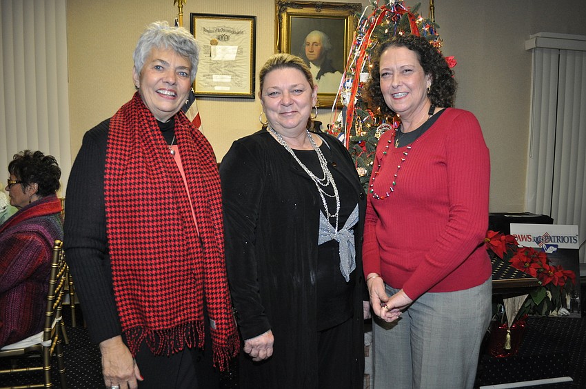 Historical Society President Jane Kirschner, Rebecca Morgan and Debra Flynt-Garrett