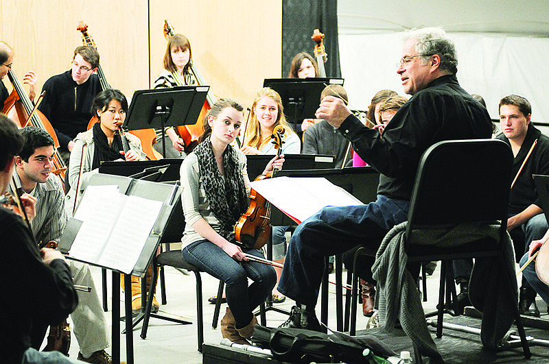 Itzhak Perlman rehearses with PMP orchestra students, the culmination of which was the Celebration Concert Jan. 8.