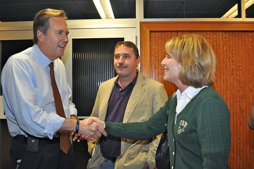 Congressman Vern Buchanan met with a lengthy line of constituents during the event, including Devin and Marian Rutkowski.