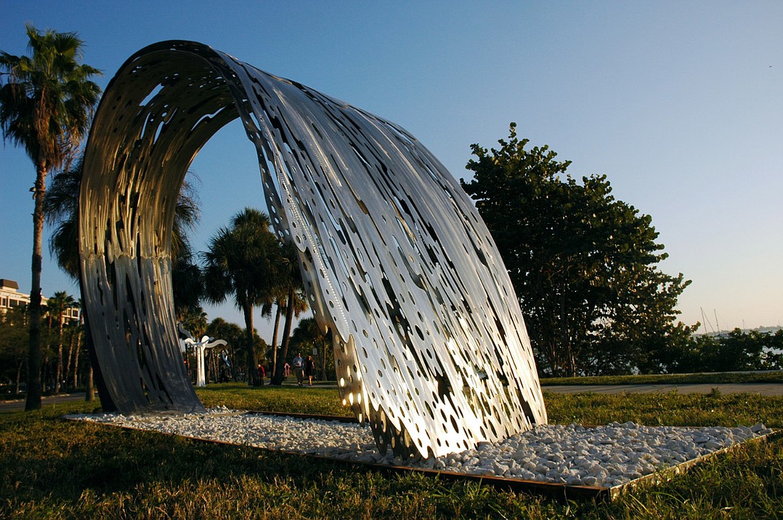 The Key Club chose the sculpture because it relates to its logo, which includes a wave.