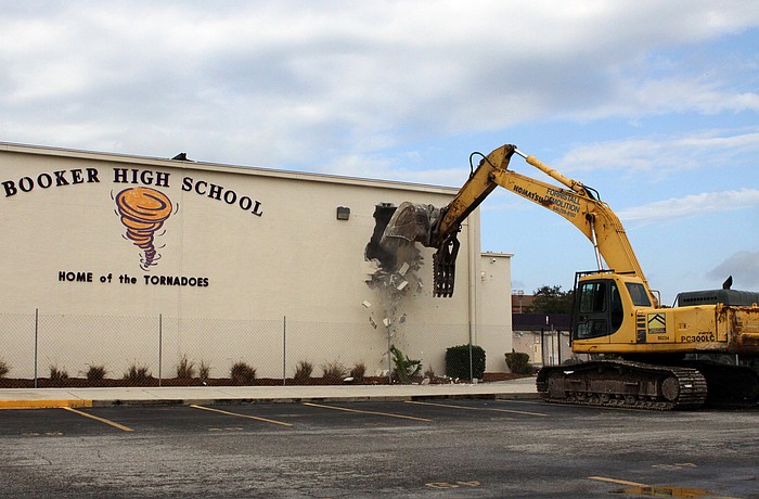 The Booker High School rebuild groundbreaking ceremony took place Wednesday morning, at Booker High School.