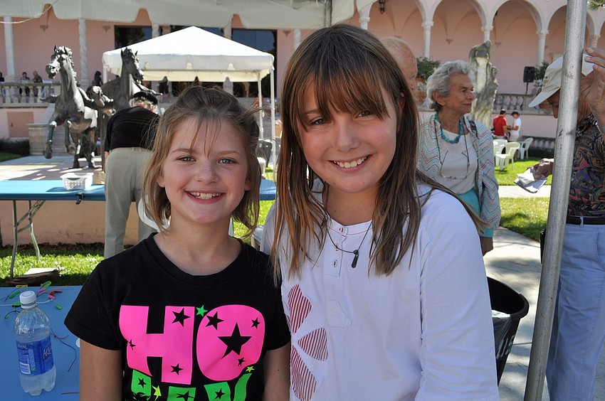 Sydney Hampton and Erica Lomnitz