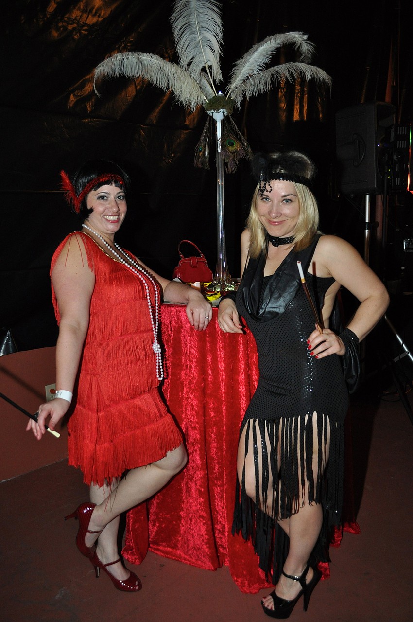 Elise Lipoff and Valerie Wadsworth