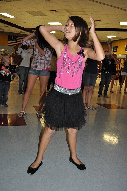Allison Tibor, 9, danced the â€œMacarenaâ€ like a pro.