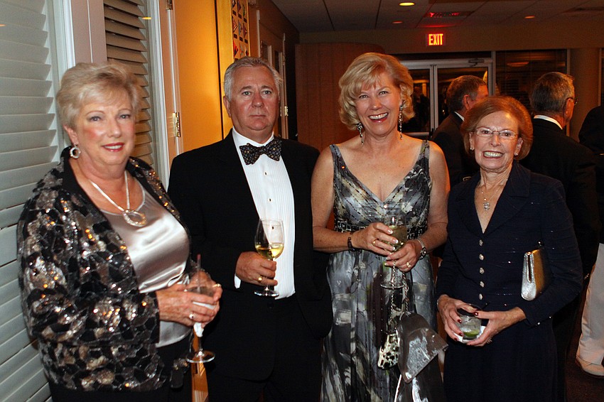 Cynthia Stepp, Stephen and Wendy Rhodes and Sally Ross.