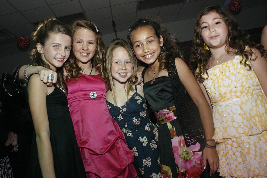 Abby Daunt, Ashlyn Chiusano, Camryn Mark, Brittany Grice and Leianna Shepard