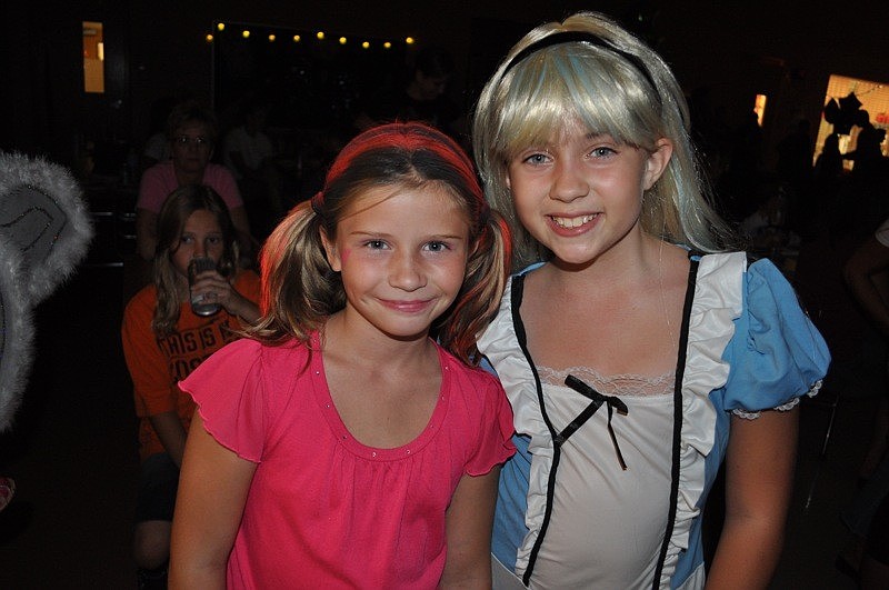 Jordan Agramonte and Caroline Cestaro are both 9 years old.