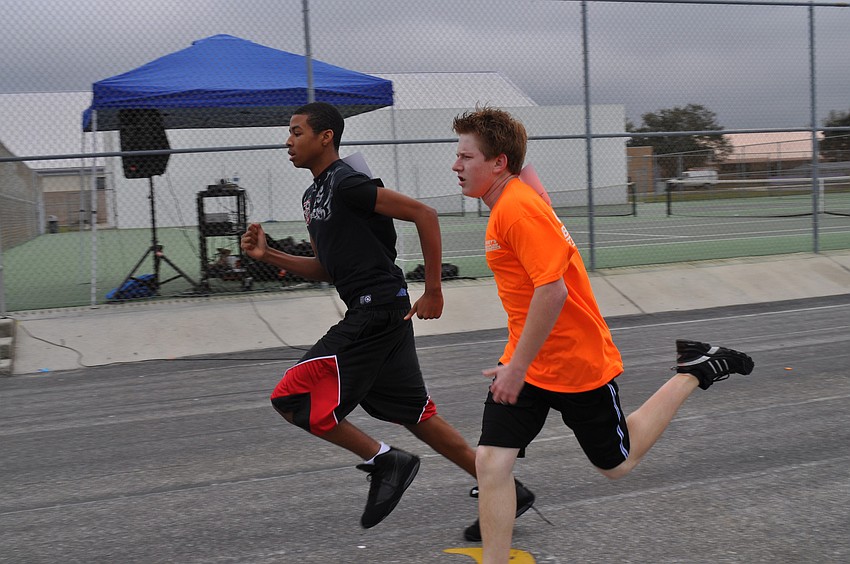 Cobie Fox and Joseph Haygood keep a quick pace.