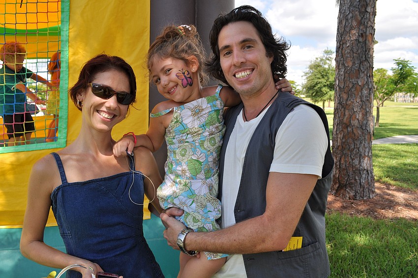 Yaima Franco with daughter Arantza and husband Octavio Martin.