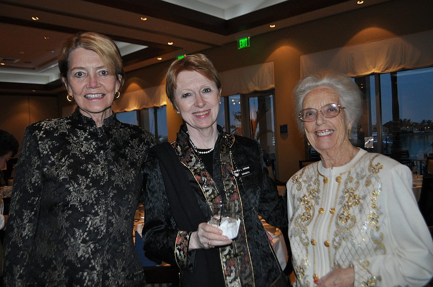Inge August, Barbara Garnham and Margaret Webb