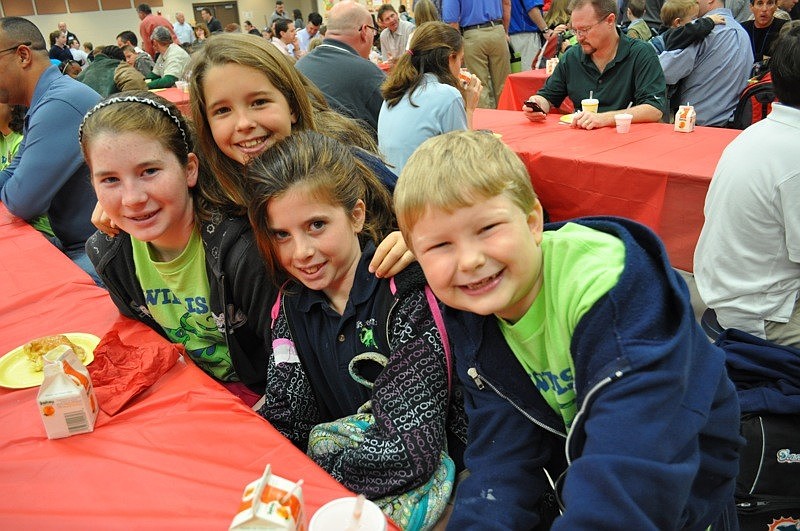 Bridget Donaghy, Taylor Radigan, Molly Donaghy and Marco Satira enjoyed breakfast with their dads.