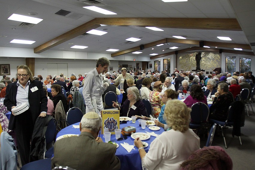190 people attended the French themed Shabbat Alive! dinner on Friday, Feb. 11 at Temple Emanu-El.