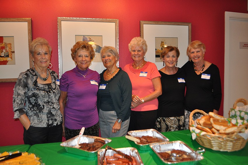 Members of the dinner committee: Betty Keelin, Agnes Forcht,  Judy Reed, Carol Stephani, Mary Ahern and Sylvia Payne