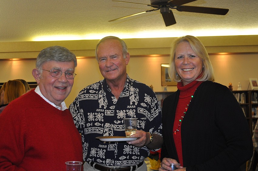 Murray Blueglass, with Jim and Connie Cameron