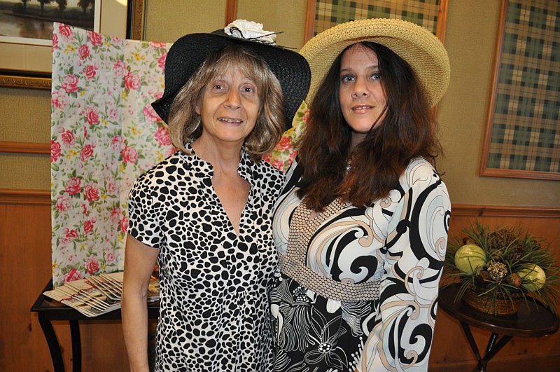 Marie Meyers and her daughter Dawn Fertig both live in Heritage Harbour.