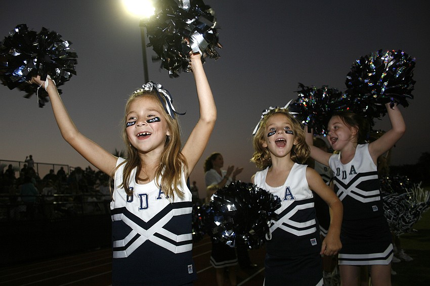 Even the smallest Thunder cheerleaders performed at Homecoming.