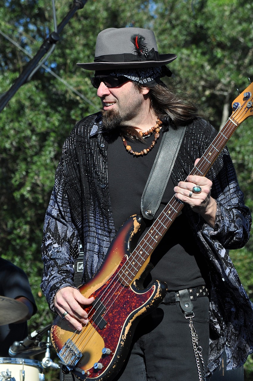 Scot Sutherland, bassist for The Tommy Castro Band