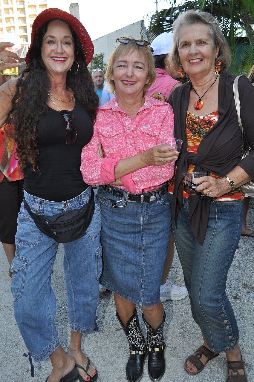 Suzanne Stacy, Mary Kane and Diane Swanson