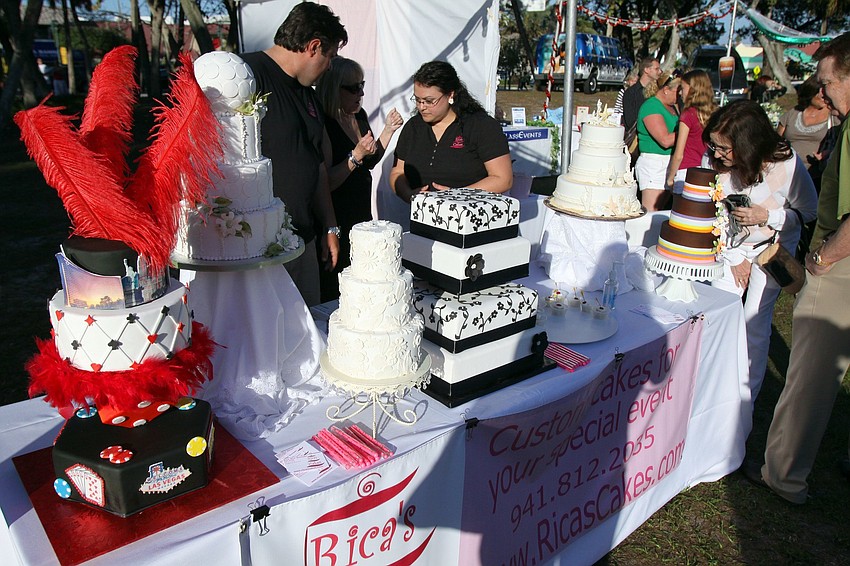 A display of some of the cakes made by Rica's Cakes.