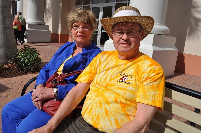 Linda ad Ken Harring recently moved to the area from New York.