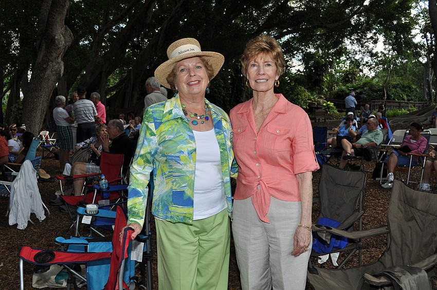 Helen Rayevich and Gay Swain