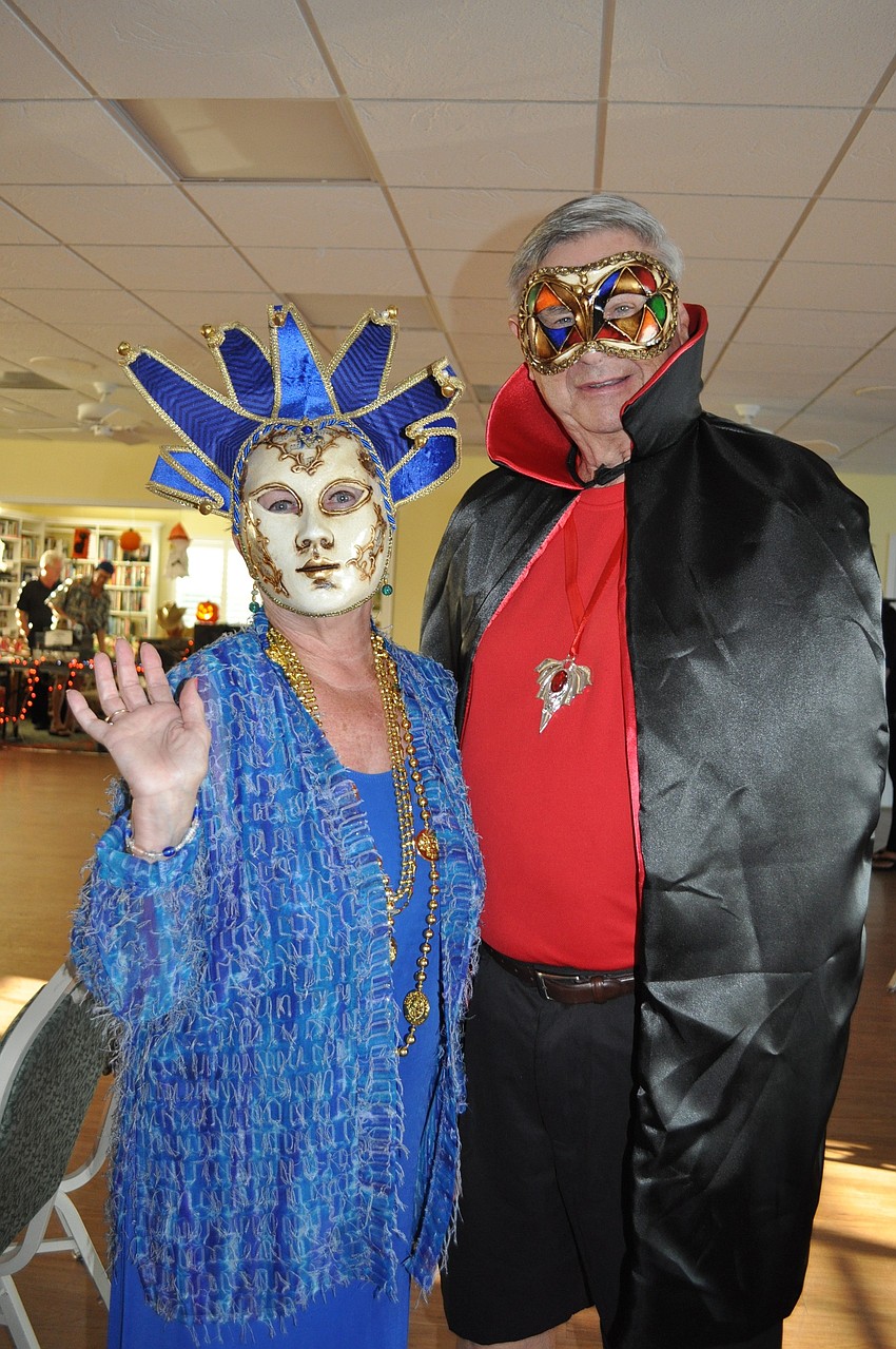 Sue and Tom Rhys sported masks they purchased in Venice, Italy.