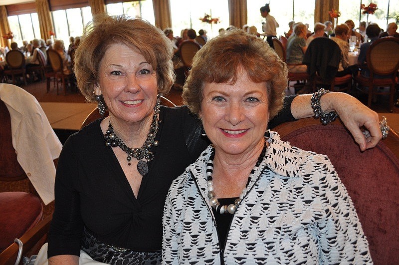 Jan Sharpe and Marcia McCarthy enjoyed lunch together.