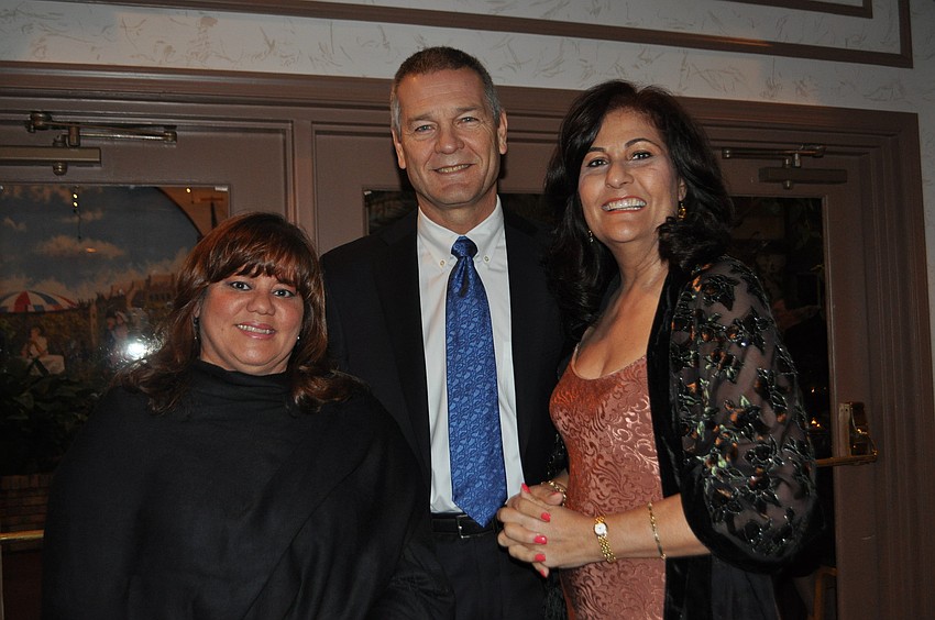 Ivelisse Rivera and Rudy and Maricarmen Vazmina