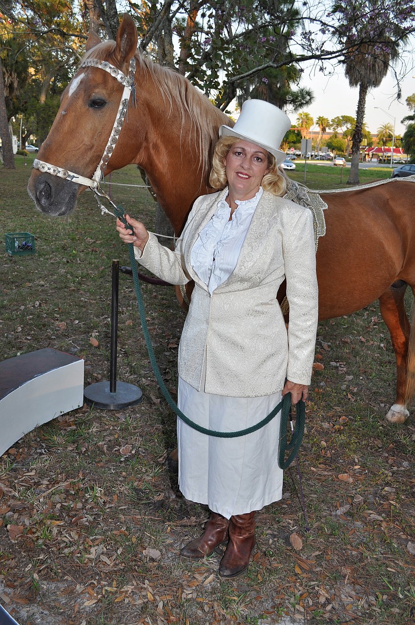 Anacacho and Ellian Rosaire