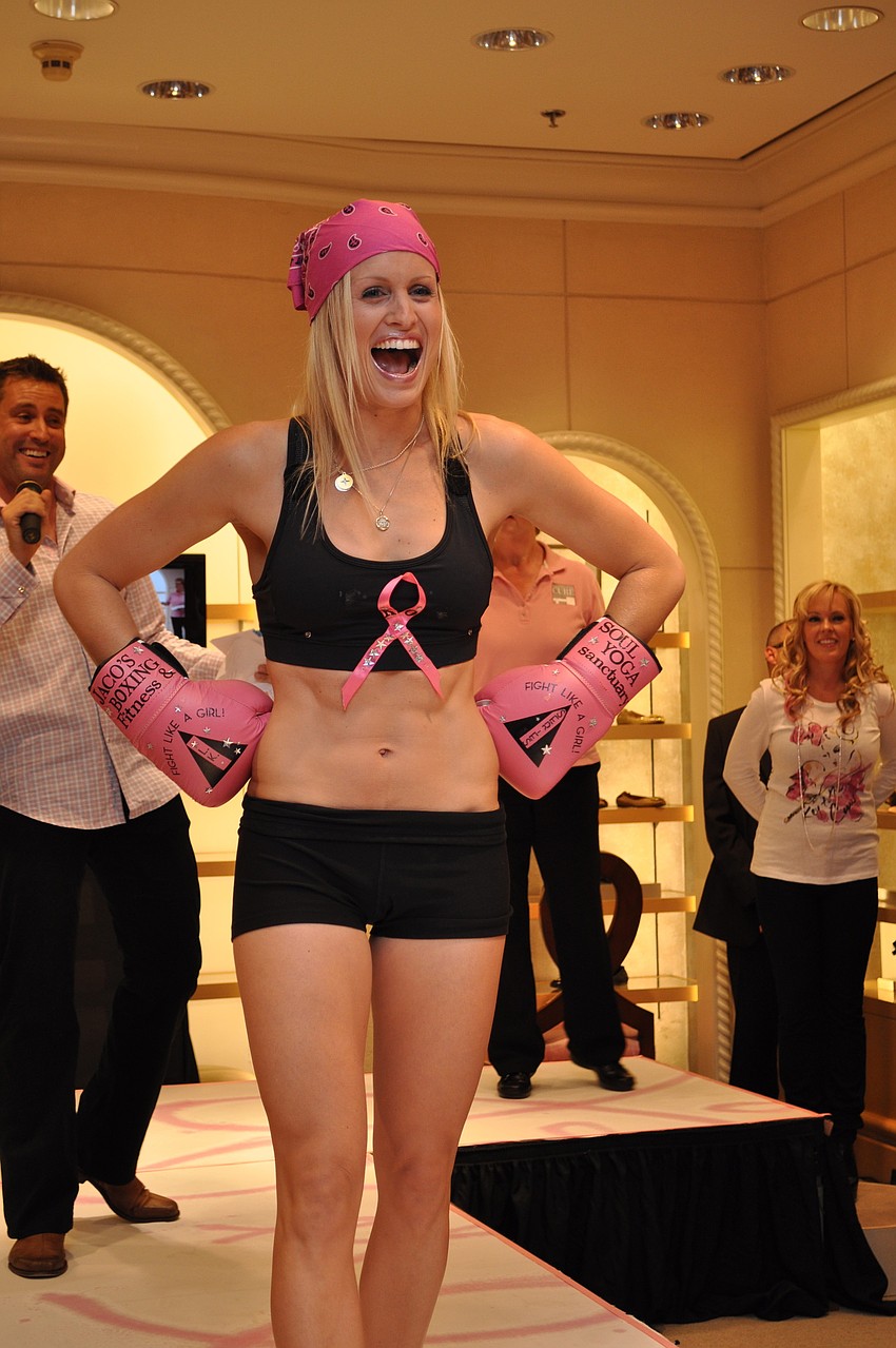 Kelli Sweeting models 