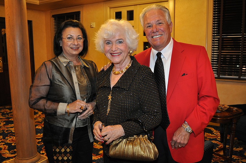 Nora Stephan with Carol and Les Brualdi