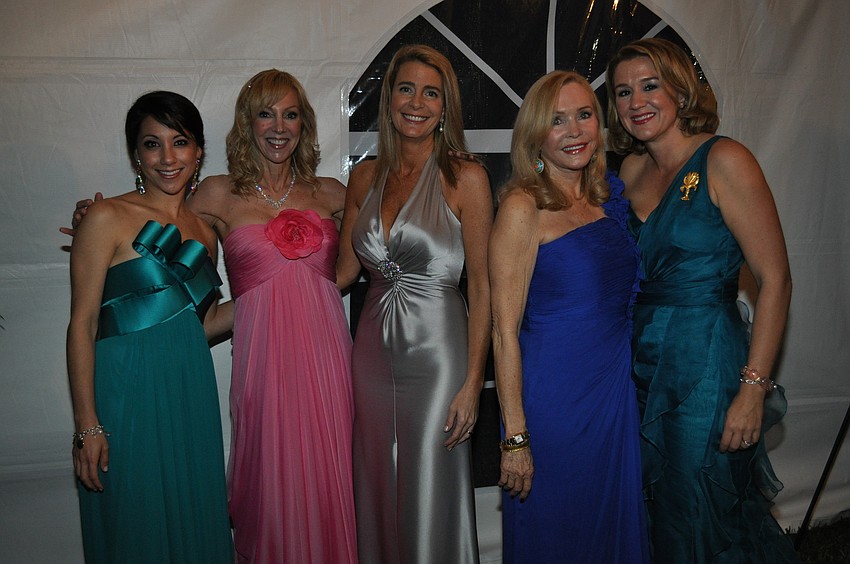 Chairwomen Amie Swan, Lynn Morris, Nora Johnson, Margaret Wise and Pauline Joerger