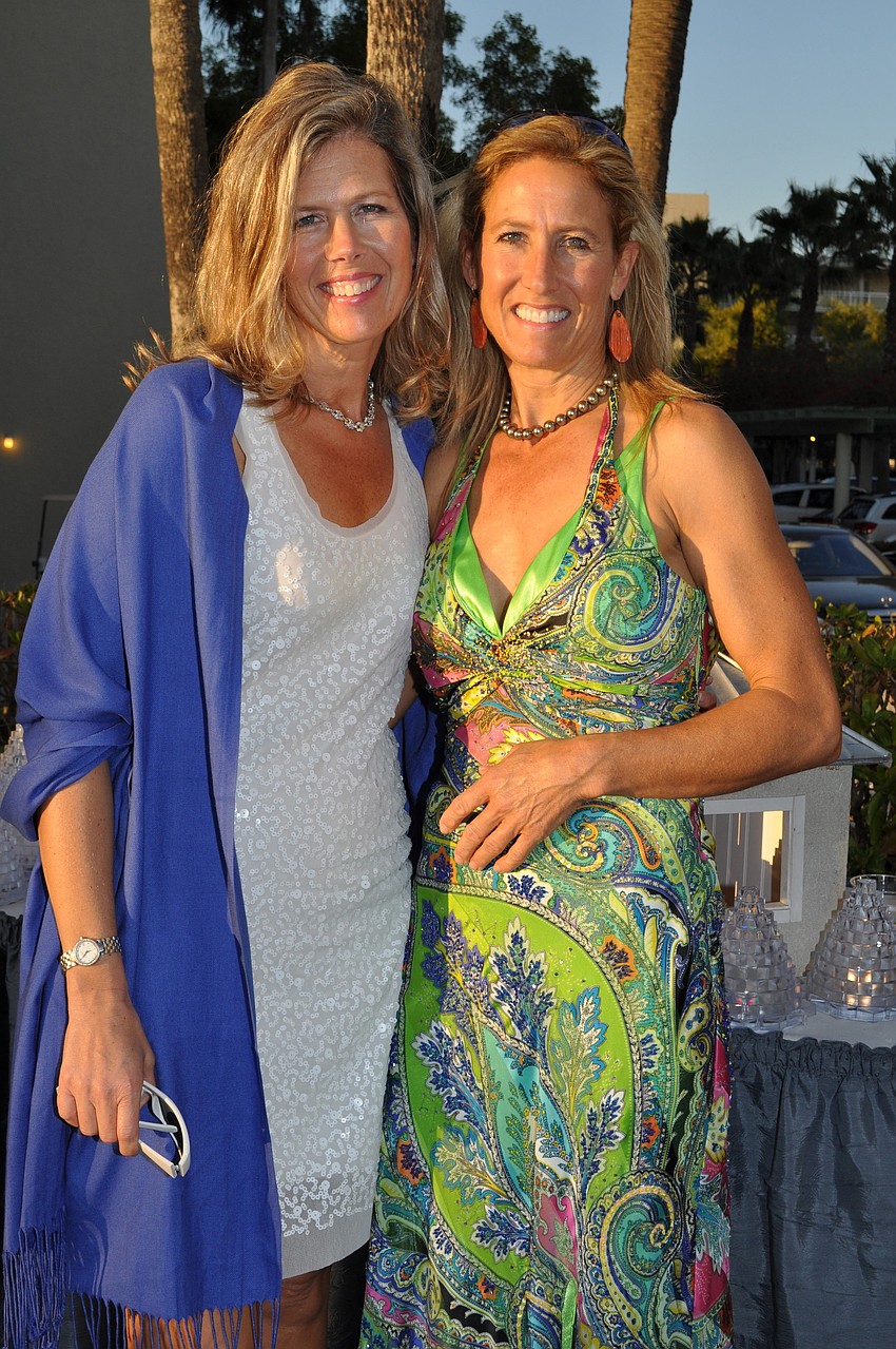 Roberta Tengerdy and Catie Briggs