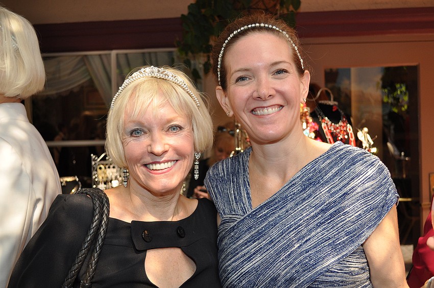 Elisabeth Waters and Isa Lambert