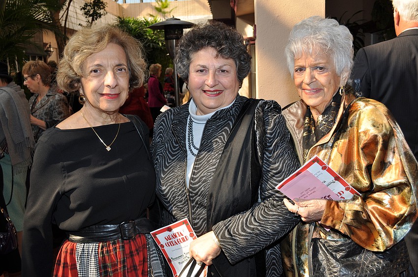 Amy Yanatsis, Pina Pergolizzi and Jessie Castellano