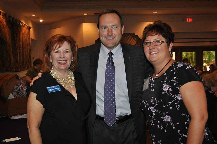 Mary Beth Bos with Don and Dana Lederer