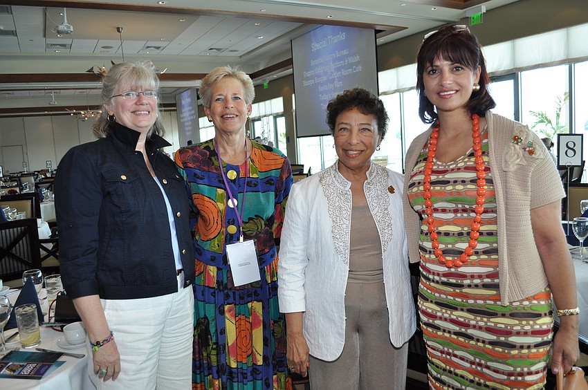 Terri Brackett, Ann Fries, Carol Buchanan and Gila Meriwether