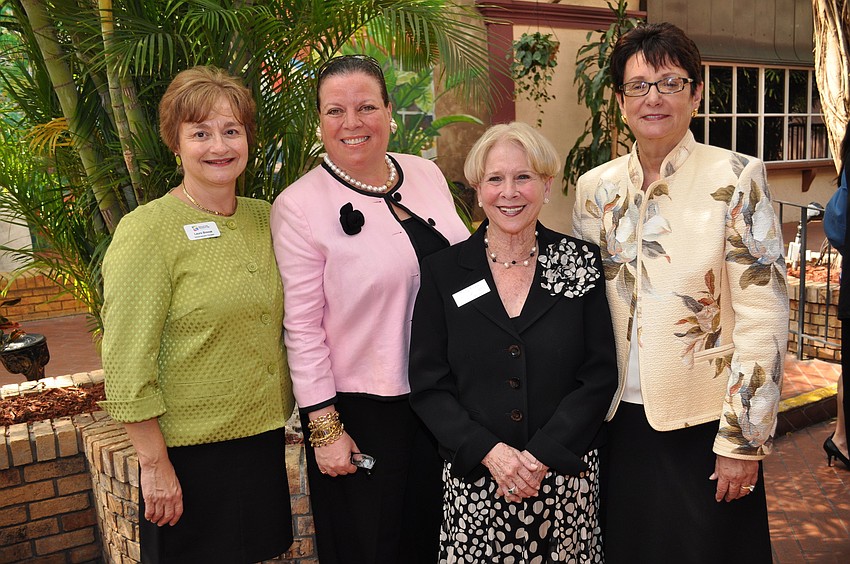 Laura Breeze, Mary Lee Richey, Chairwoman Dottie Baer Garner and Linda de Mello