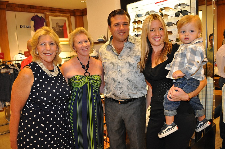 Carol Butera and Angie Stringer with Tom, Kristy and Jaxon Cail