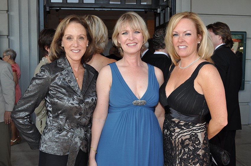Deb Knowles, Veronica Brady and Susan Jones
