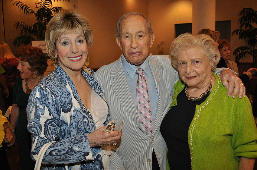 Lee Peterson with Dorothy and Norman Kreisman