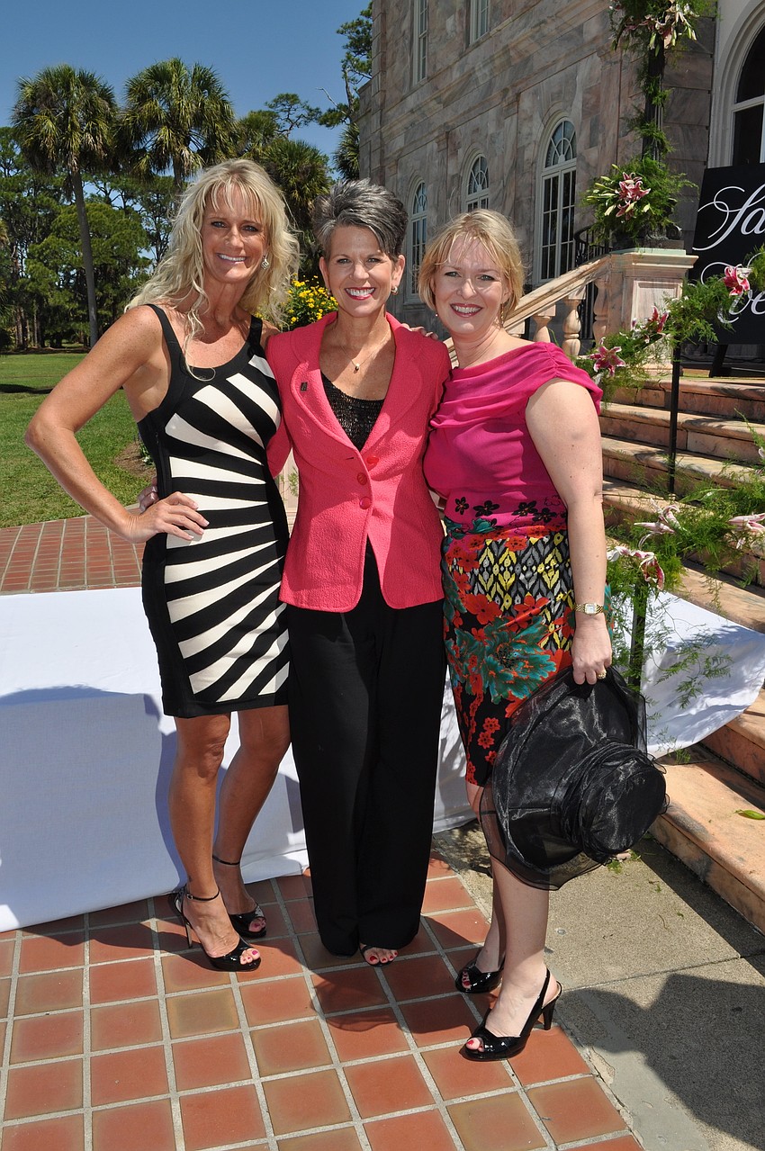 Co-Chairwomen Chris Pfahler, Sally Schule and Veronica Brady