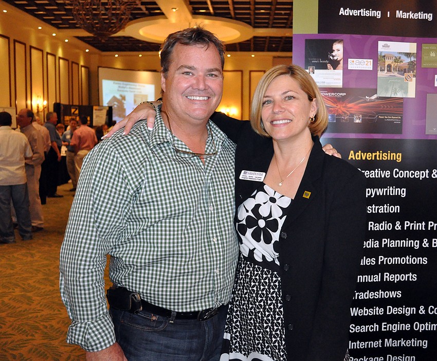 Polo Grill and Bar co-owner Tommy Klauber caught up with Grapevine Communications president Angela Massaro-Fain.