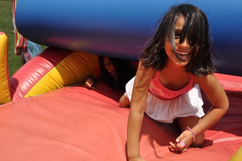 Puja Patel raced her friend Isha Ratani.