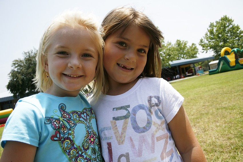 Alexa Brooks and Hannah Ferguson