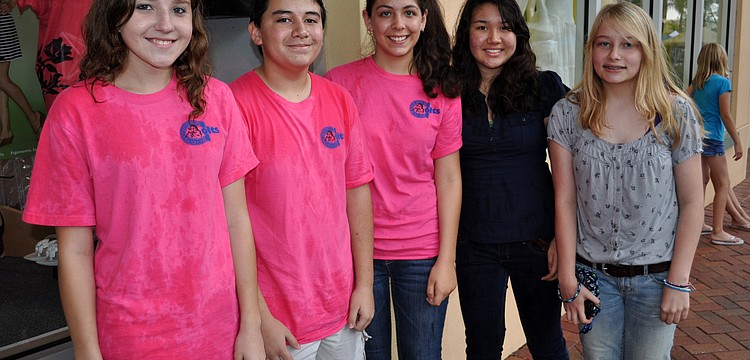 Amanda Hull, Brandon Lopez, Haley Pearson, Noelle Sporer and Julie Lichterman didn't let the weather bring them down.